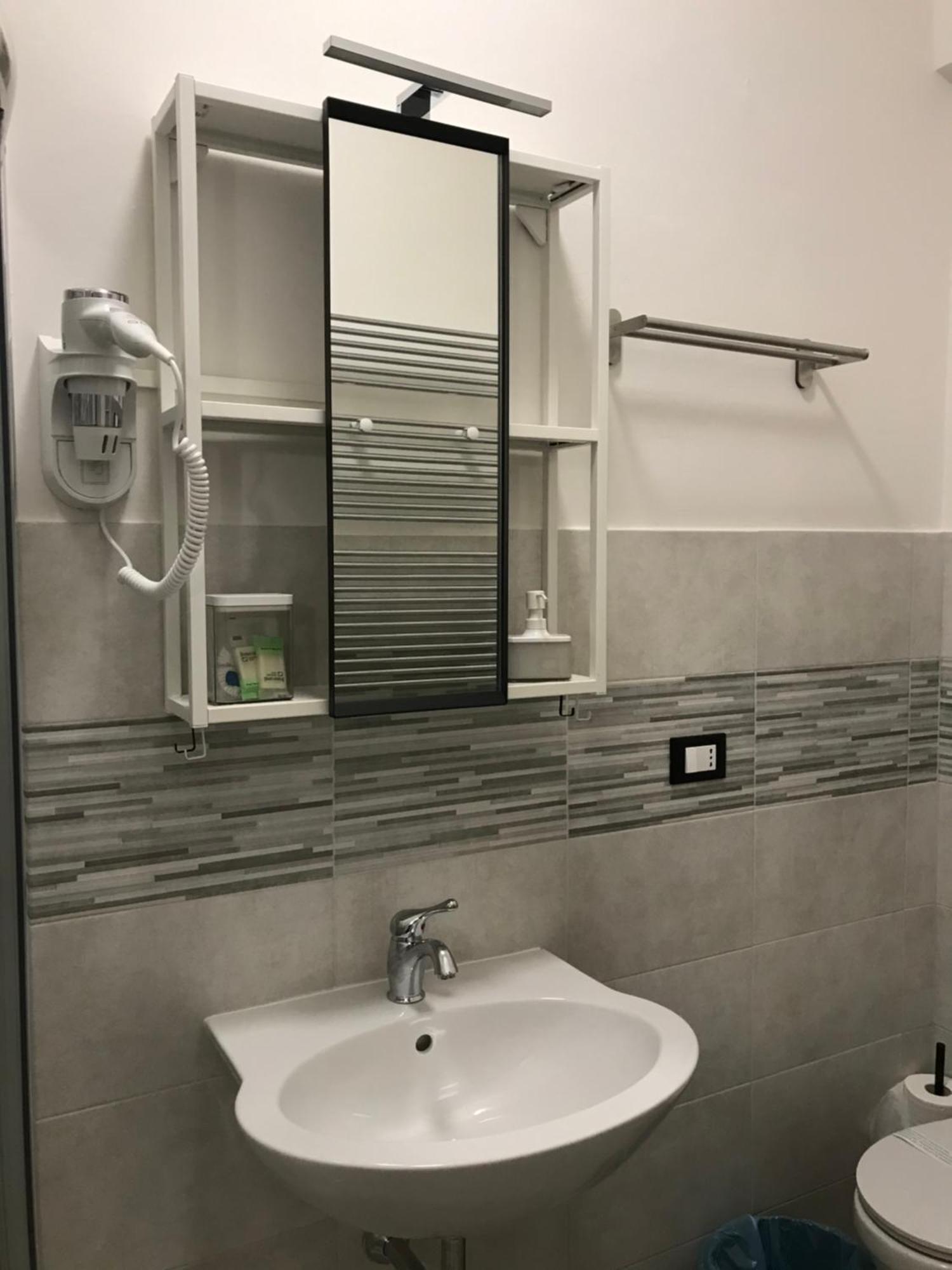 Attico Livorno Bed & Relax Hotel Szoba fotó